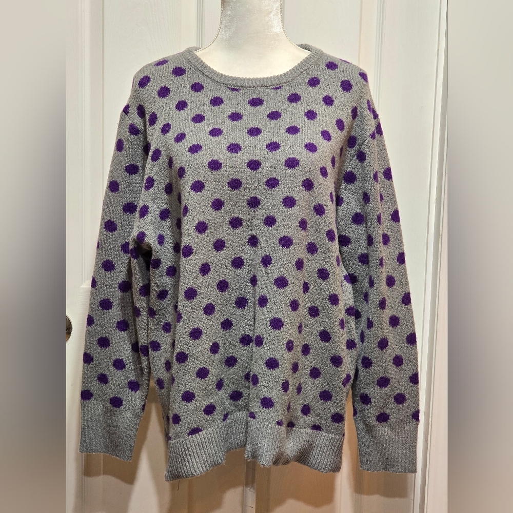 Lane Bryant Gray Sweater with Purple Polka Dots Size 18/20